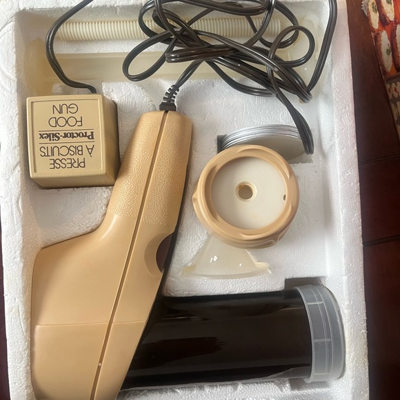 Vintage Proctor-Silex Electric Food Gun - Picture 3 of 8